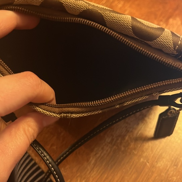 Coach Wristlet - Picture 6 of 6
